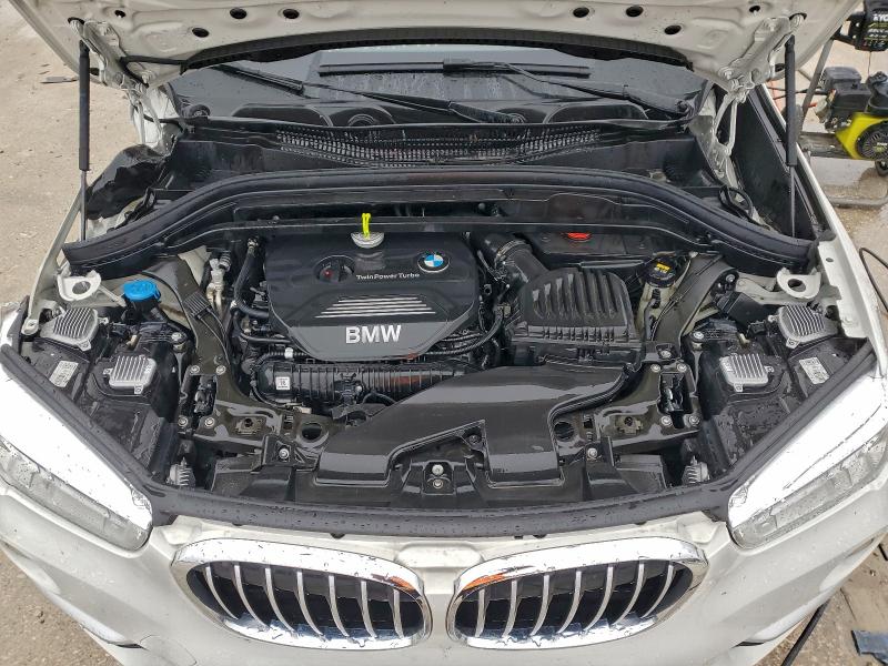 Фото 12 - BMW X1