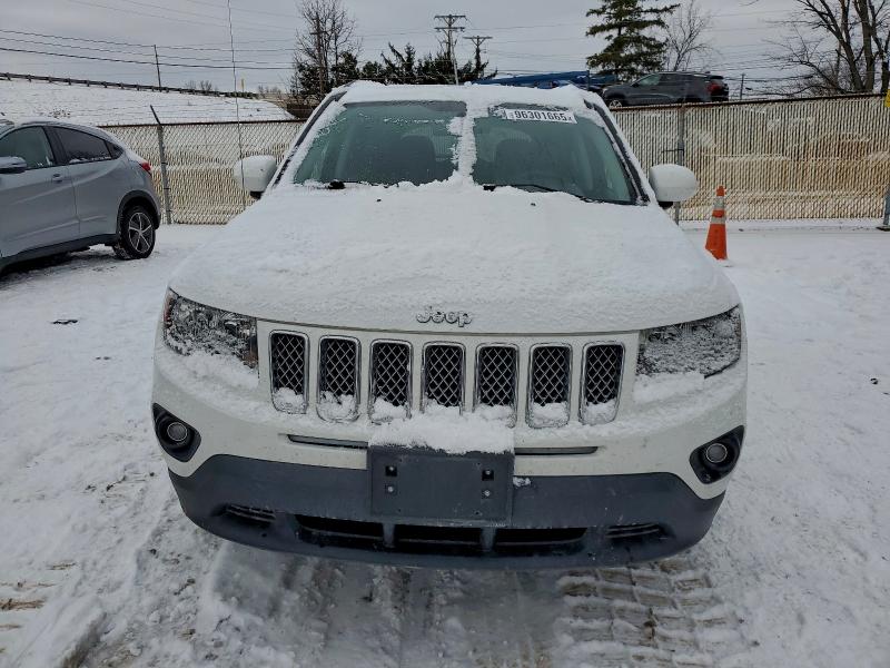 Фото 5 - JEEP COMPASS