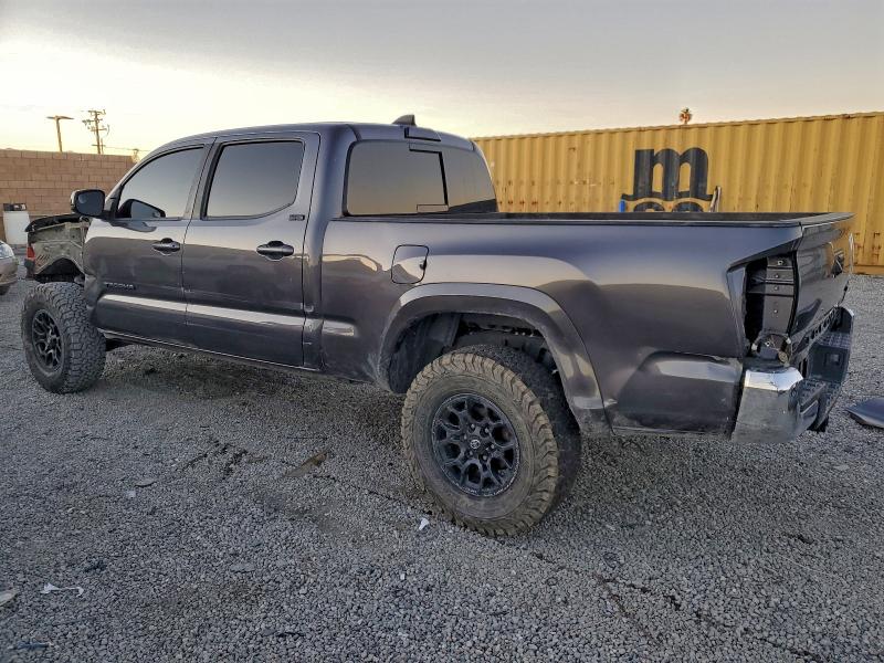 Фото 2 - TOYOTA TACOMA