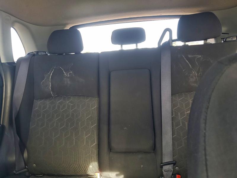 Фото 10 - MITSUBISHI OUTLANDER