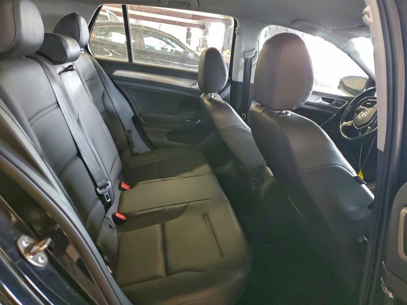 Фото 10 - VOLKSWAGEN GOLF