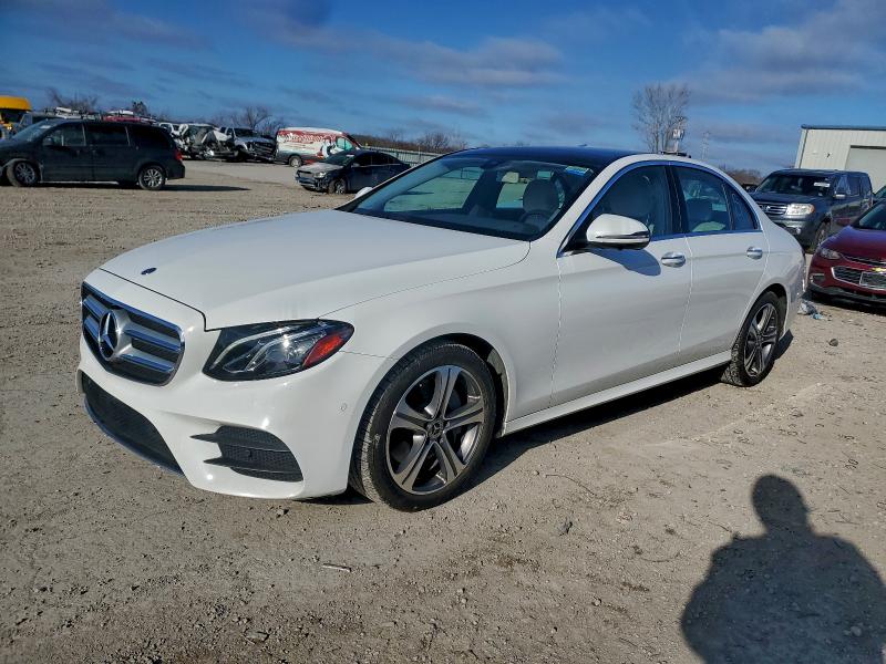 Фото 1 - MERCEDES-BENZ E-CLASS