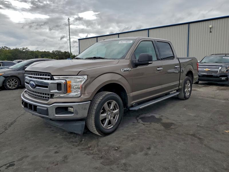 Фото 1 - FORD F-150