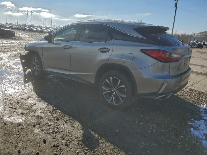 Фото 2 - LEXUS RX350