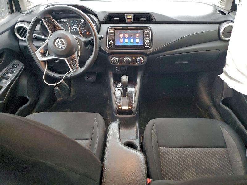 Фото 8 - NISSAN VERSA