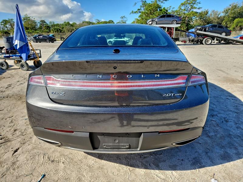 Фото 6 - LINCOLN MKZ