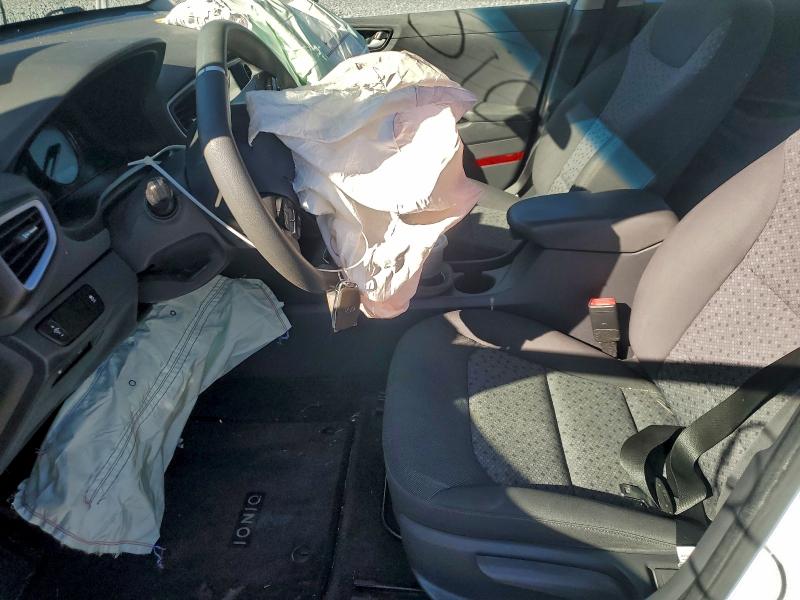 Фото 7 - HYUNDAI IONIQ