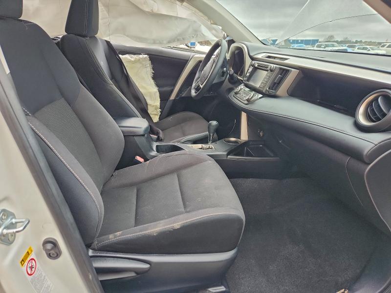 Фото 7 - TOYOTA RAV4