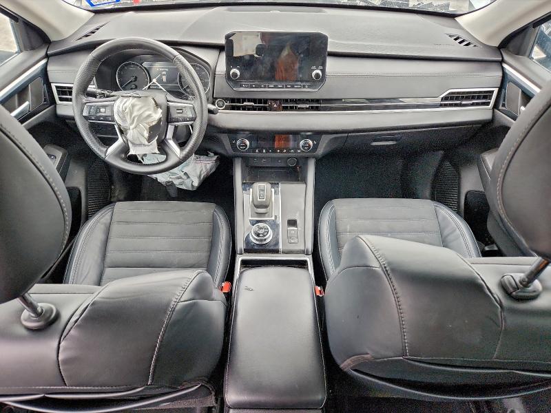 Фото 8 - MITSUBISHI OUTLANDER