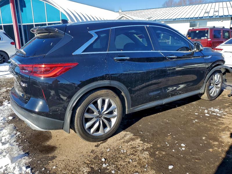 Фото 3 - INFINITI QX50