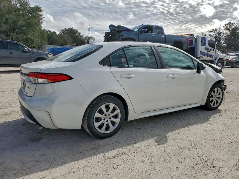 Фото 3 - TOYOTA COROLLA