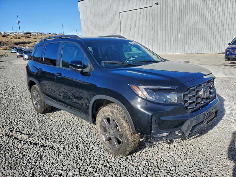 Фото 4 - HONDA PASSPORT