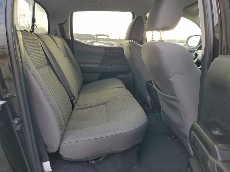 Фото 10 - TOYOTA TACOMA