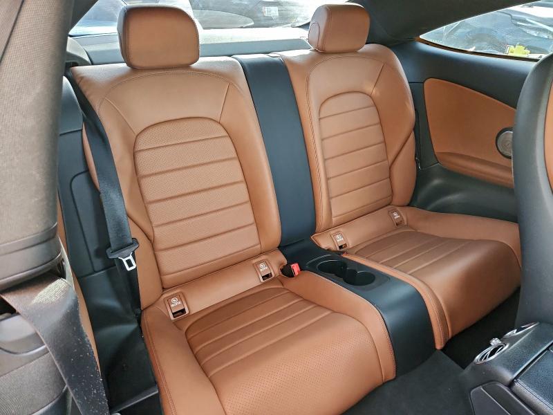 Фото 10 - MERCEDES-BENZ C-CLASS