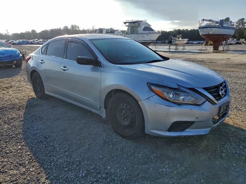 Фото 4 - NISSAN ALTIMA