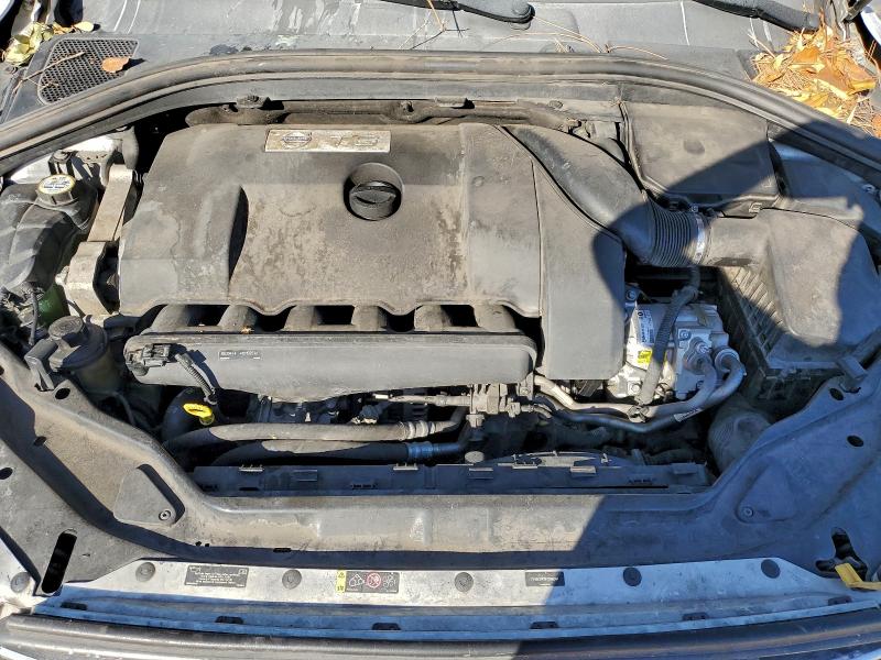 Фото 12 - VOLVO XC60