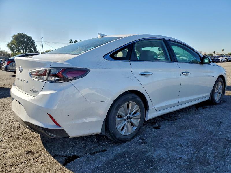 Фото 3 - HYUNDAI SONATA