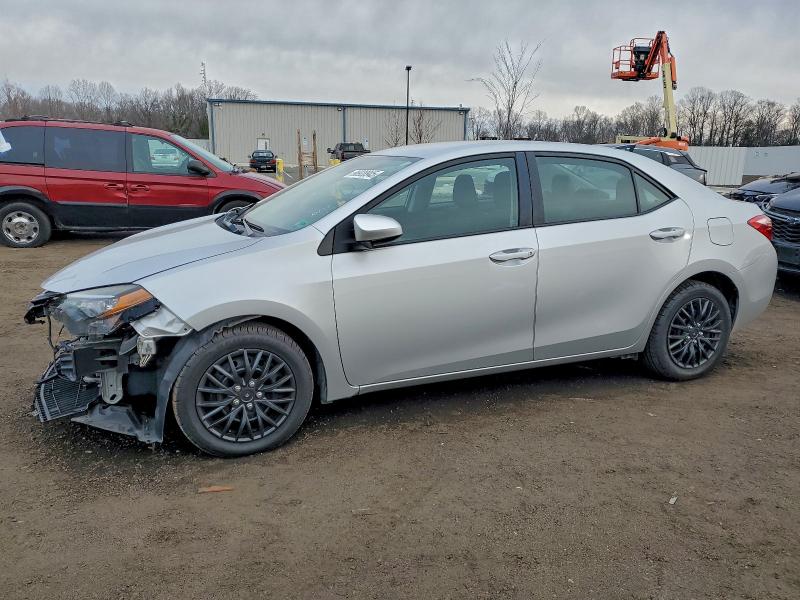 Фото 1 - TOYOTA COROLLA