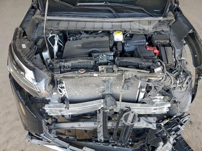 Фото 12 - NISSAN PATHFINDER