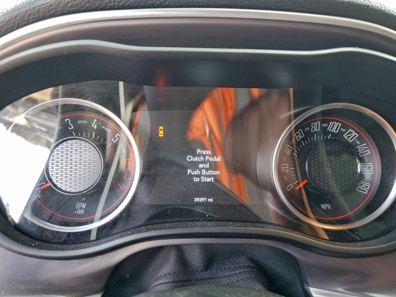 Фото 9 - DODGE CHALLENGER