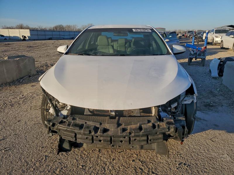 Фото 5 - TOYOTA CAMRY