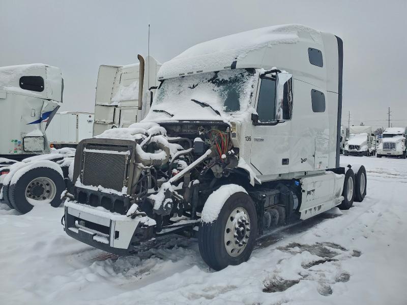 Фото 2 - VOLVO VN