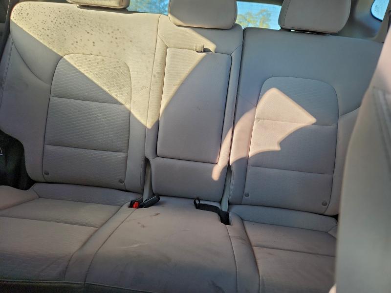 Фото 10 - HYUNDAI TUCSON