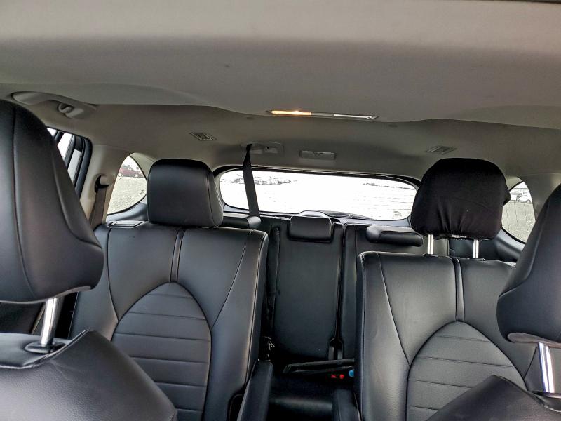 Фото 10 - TOYOTA HIGHLANDER