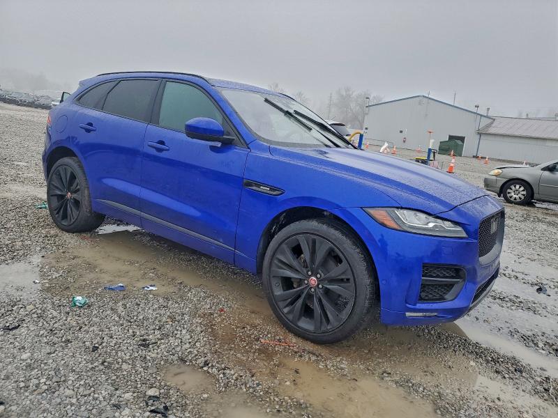 Фото 4 - JAGUAR F-PACE