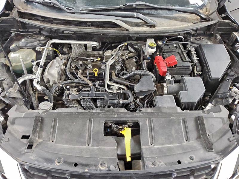 Фото 12 - NISSAN ROGUE