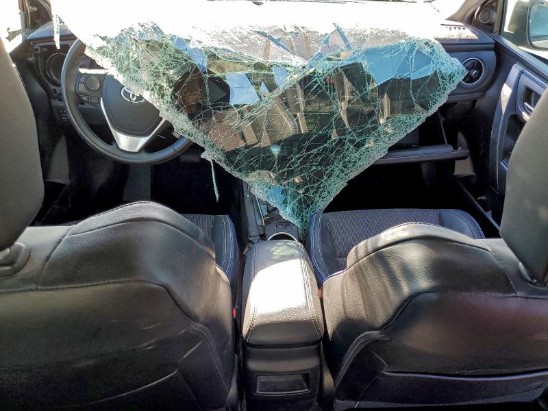 Фото 8 - TOYOTA COROLLA