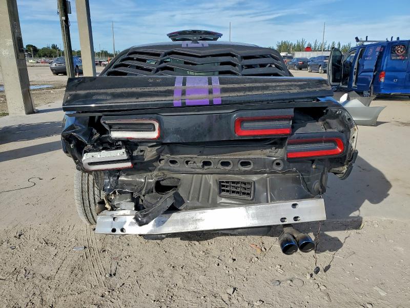 Фото 6 - DODGE CHALLENGER