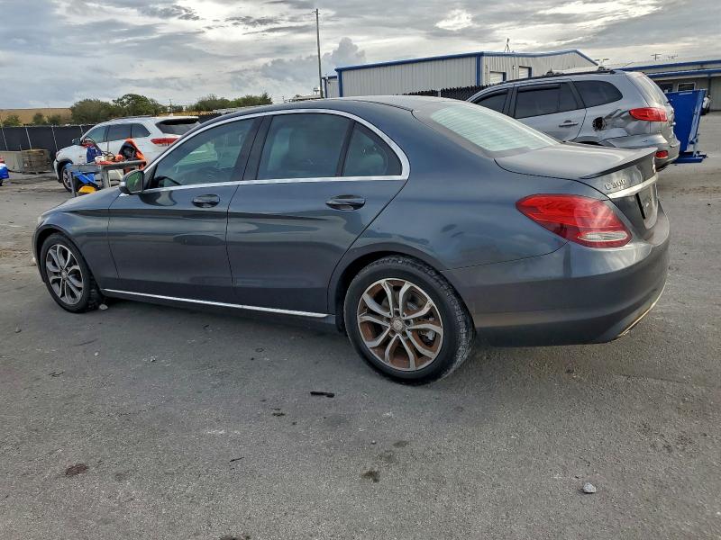 Фото 2 - MERCEDES-BENZ C-CLASS