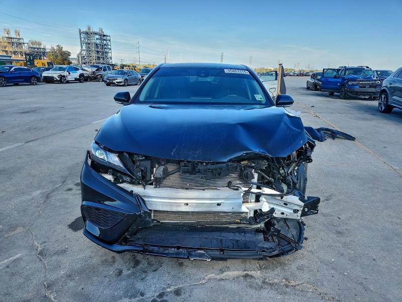 Фото 5 - TOYOTA CAMRY