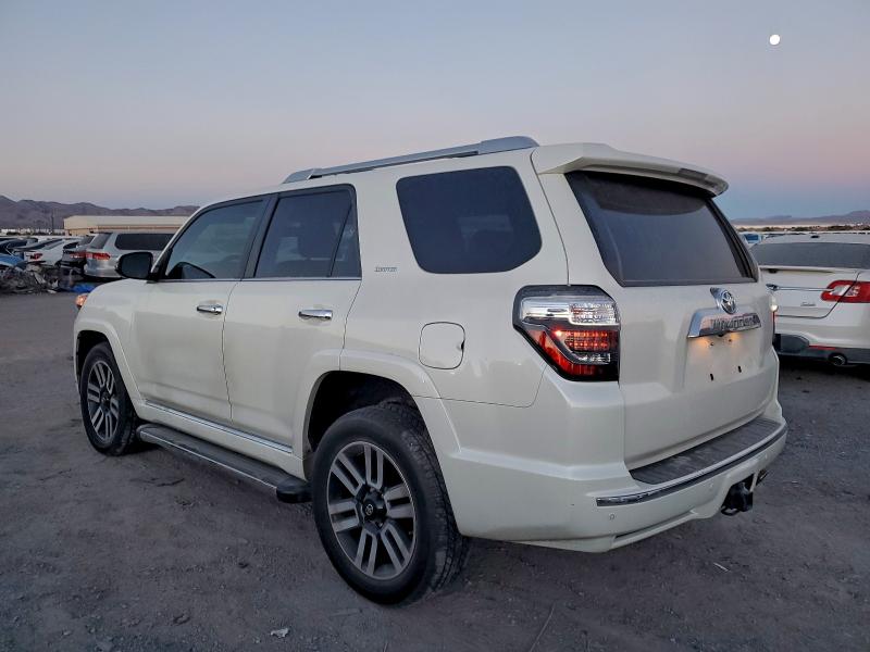 Фото 2 - TOYOTA 4RUNNER
