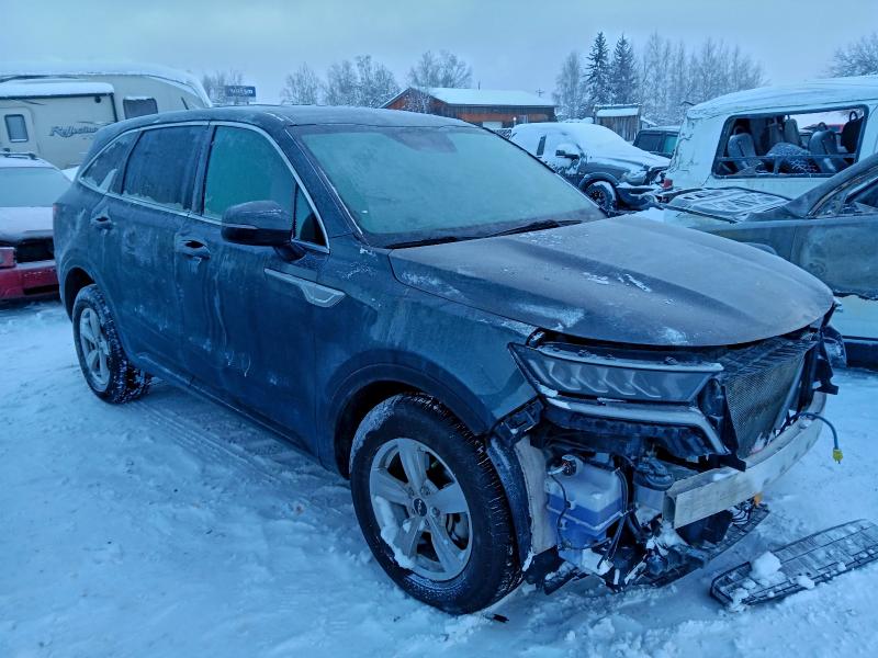 Фото 4 - KIA SORENTO