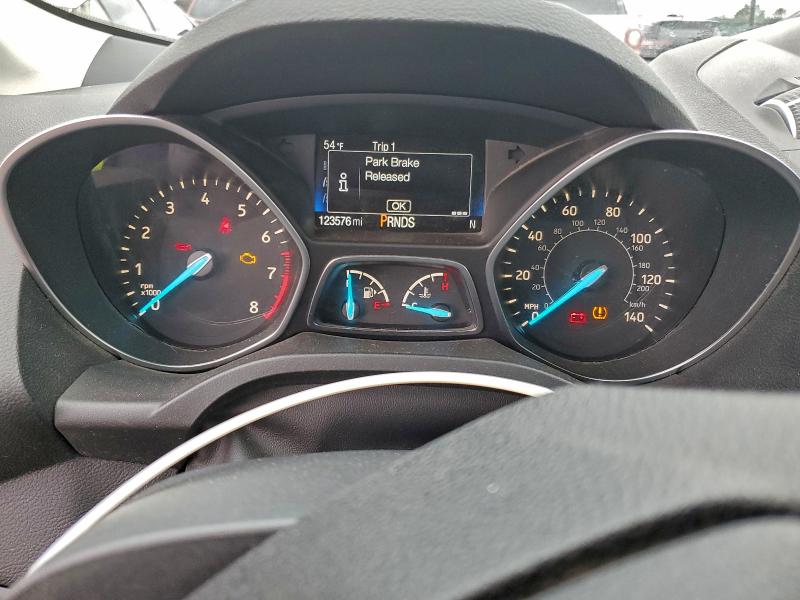 Фото 9 - FORD ESCAPE