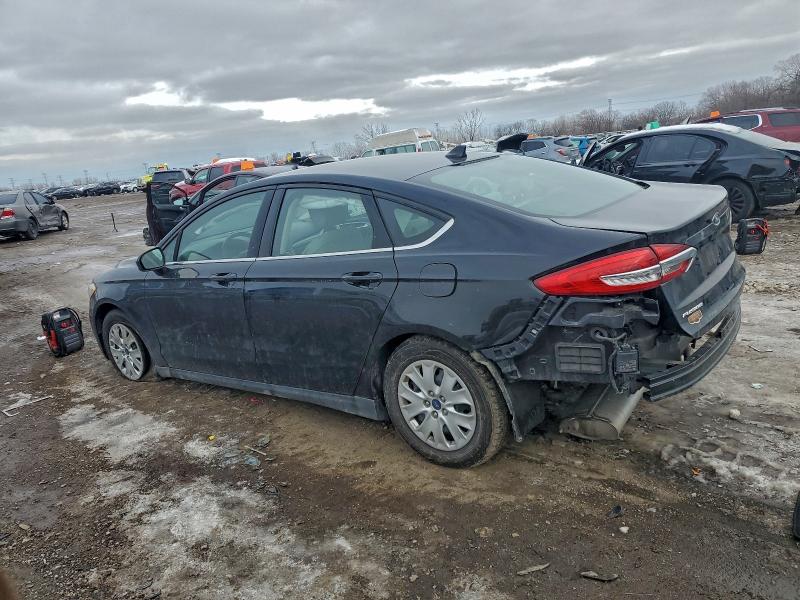 Фото 2 - FORD FUSION