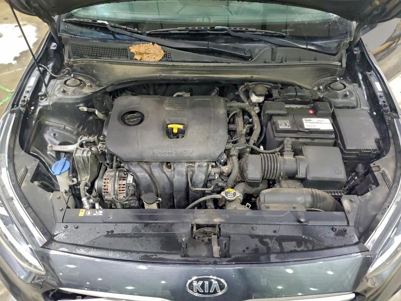 Фото 11 - KIA FORTE