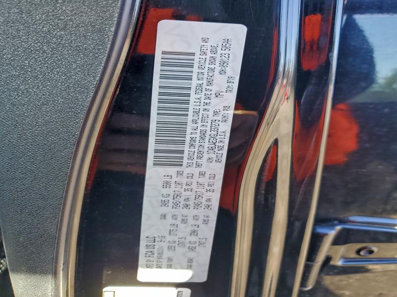 Фото 13 - JEEP WRANGLER