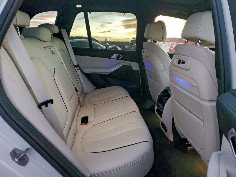 Фото 11 - BMW X5