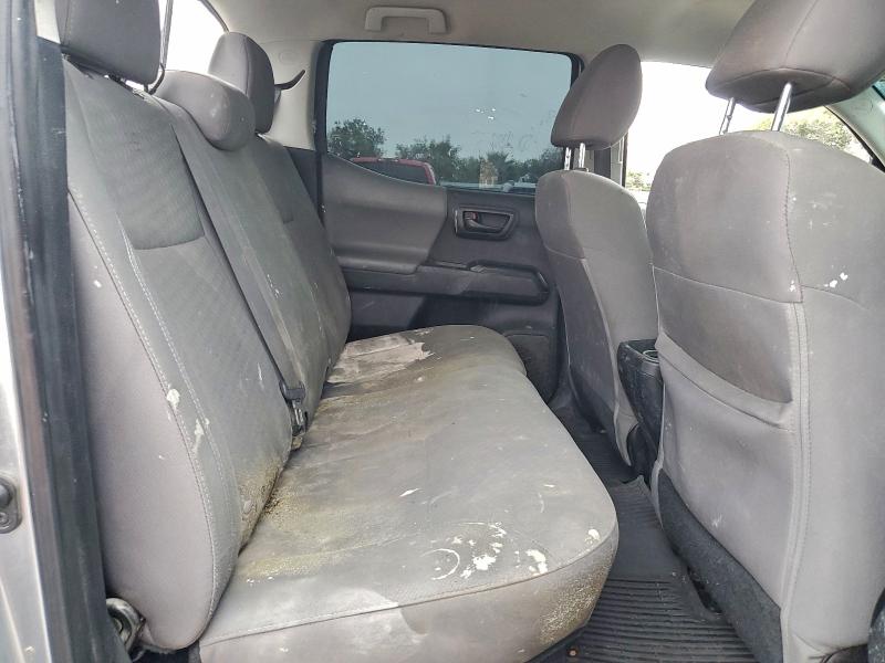 Фото 10 - TOYOTA TACOMA