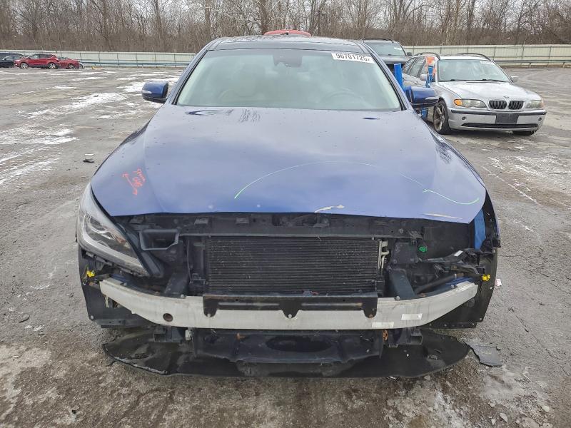 Фото 5 - HYUNDAI GENESIS