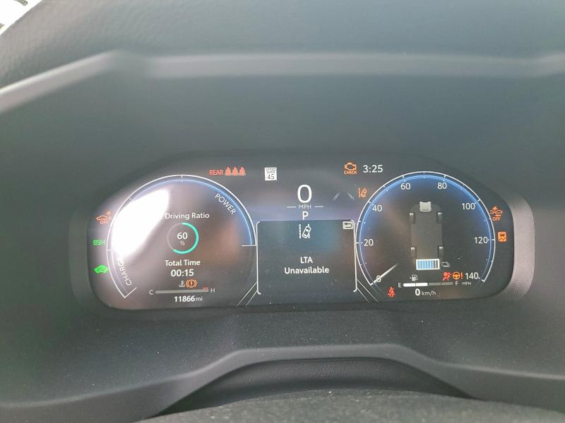 Фото 9 - TOYOTA RAV4