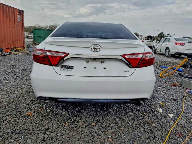 Фото 6 - TOYOTA CAMRY