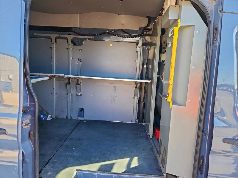 Фото 10 - FORD TRANSIT