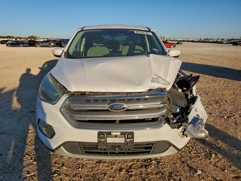 Фото 5 - FORD ESCAPE