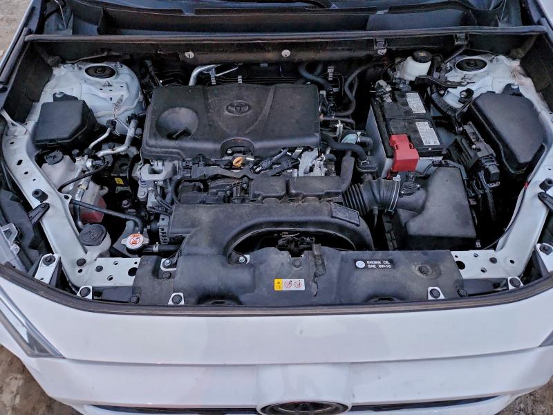 Фото 12 - TOYOTA RAV4