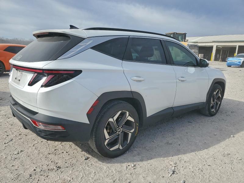 Фото 3 - HYUNDAI TUCSON