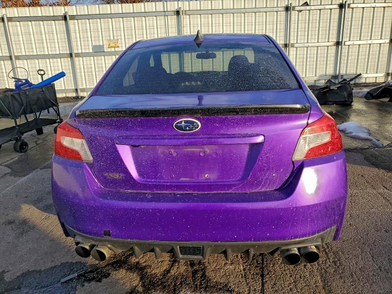 Фото 6 - SUBARU WRX